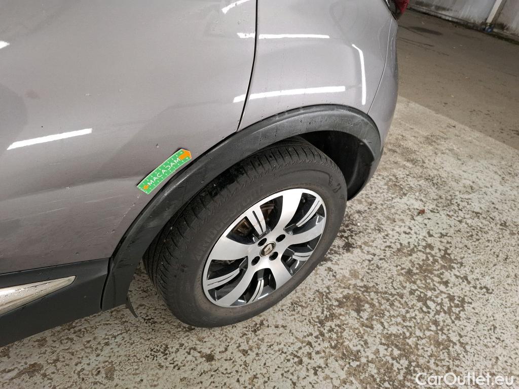  Renault  Captur RENAULT  5p Crossover Business dCi 90 - 18 #30