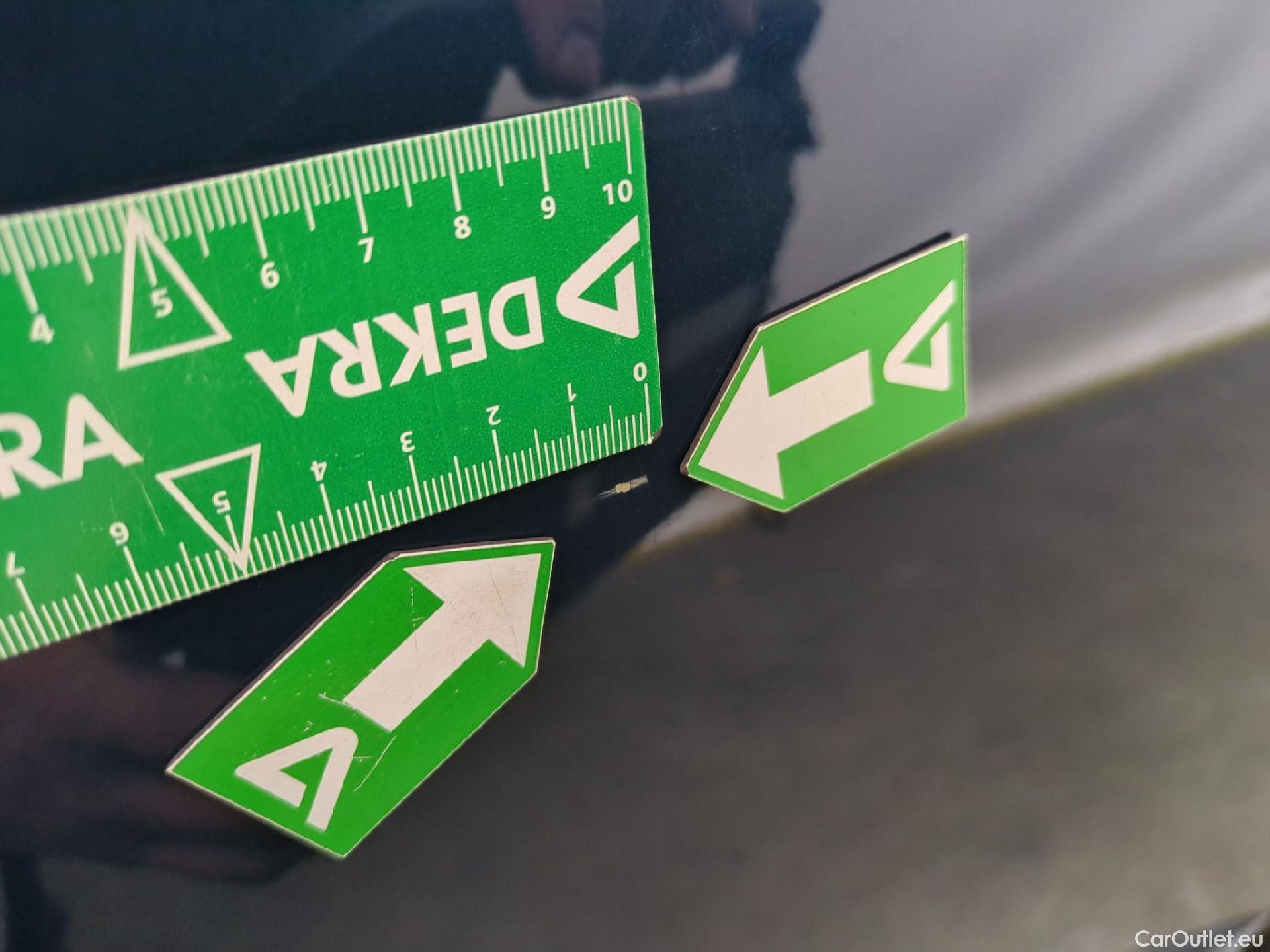  Peugeot  5008  Allure 1.5 HDi 130CV BVA8 7 Sieges E6d #32