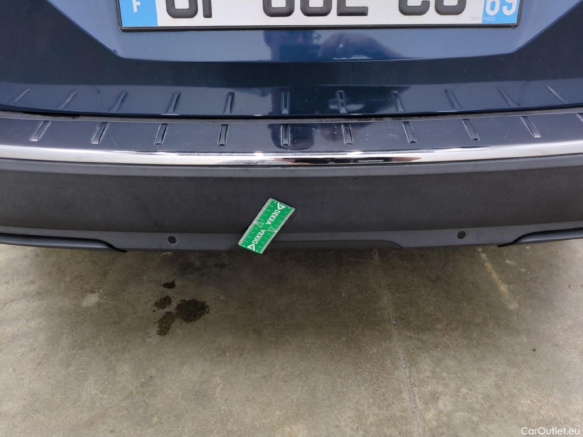  Peugeot  5008  Allure 1.5 HDi 130CV BVA8 7 Sieges E6d #39