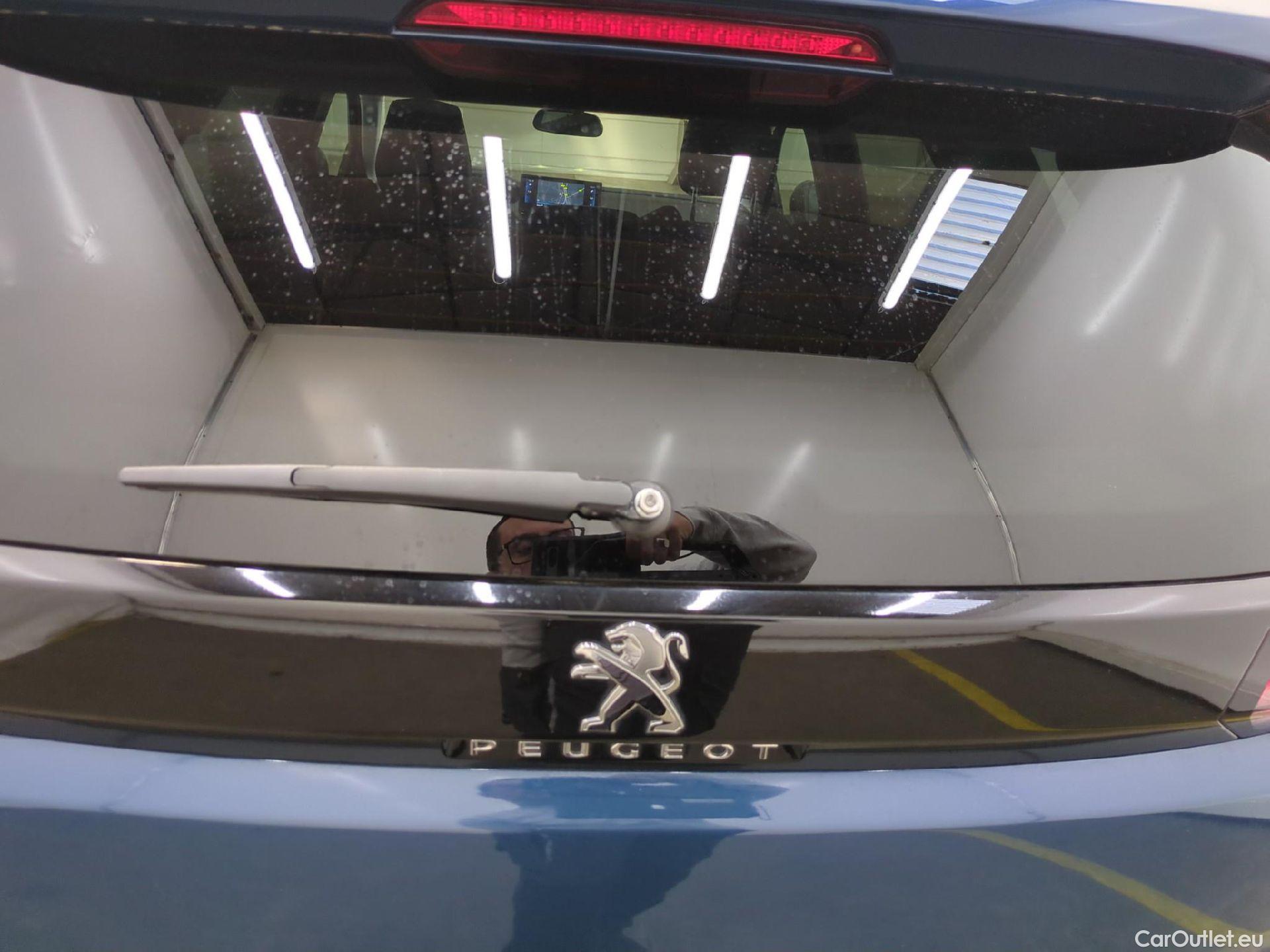  Peugeot  5008  Allure 1.5 HDi 130CV BVA8 7 Sieges E6d #10