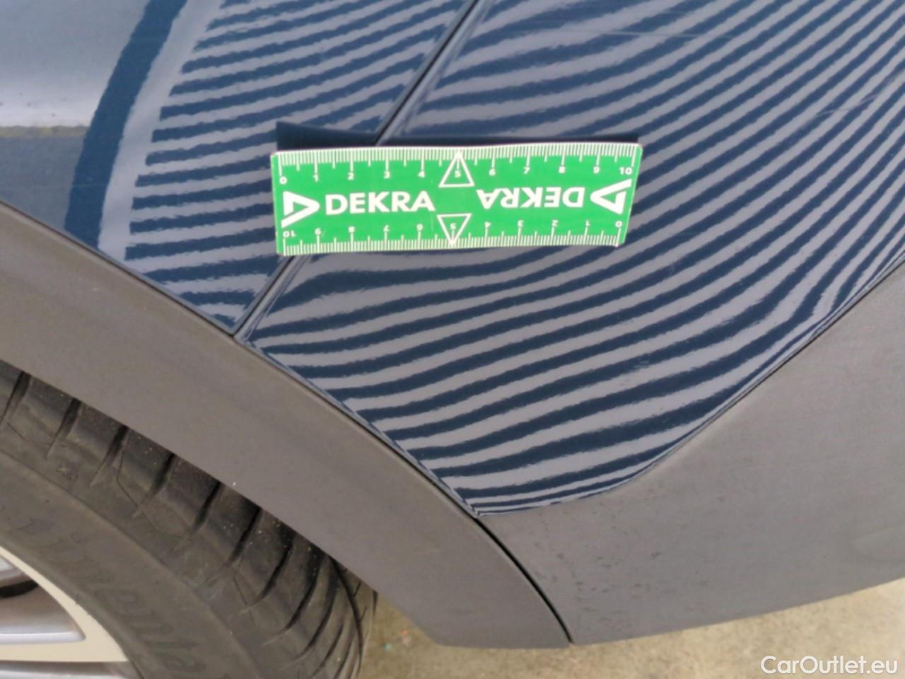  Peugeot  5008  Allure 1.5 HDi 130CV BVA8 7 Sieges E6d #36