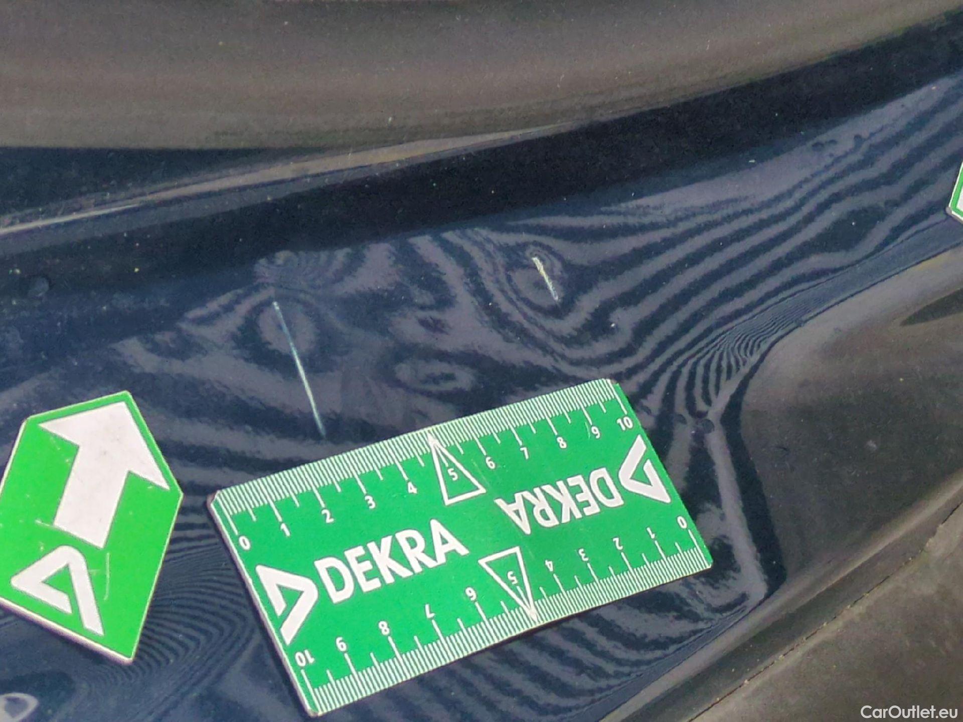  Peugeot  5008  Allure 1.5 HDi 130CV BVA8 7 Sieges E6d #25