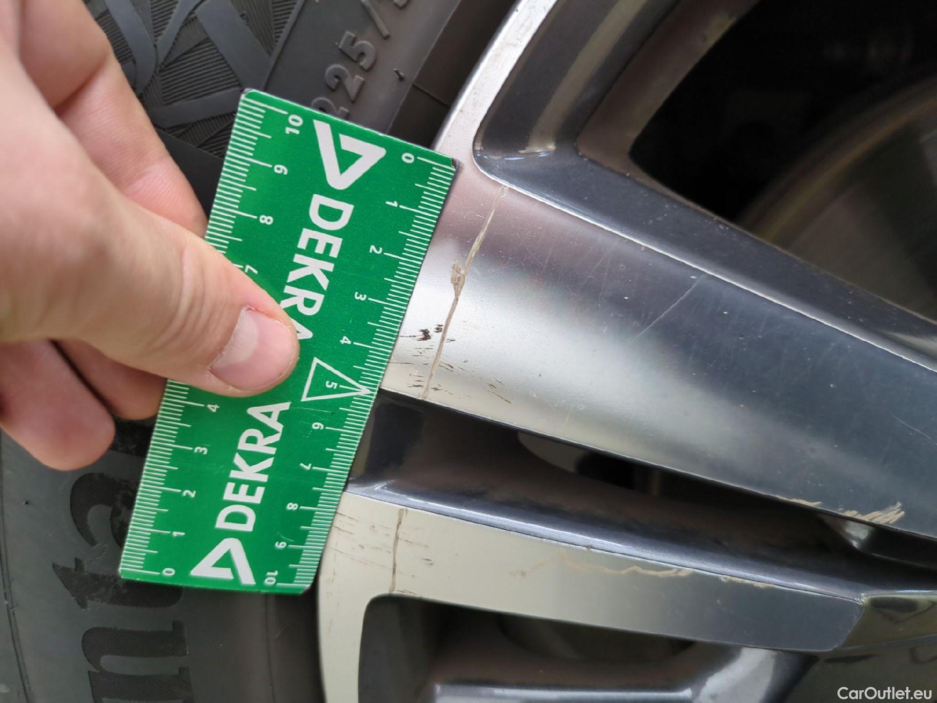  Peugeot  5008  Allure 1.5 HDi 130CV BVA8 7 Sieges E6d #13