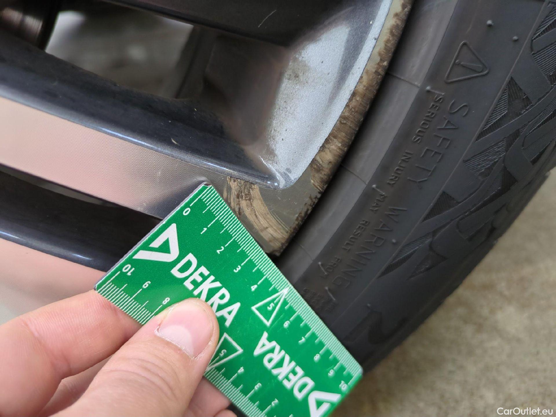  Peugeot  5008  Allure 1.5 HDi 130CV BVA8 7 Sieges E6d #16