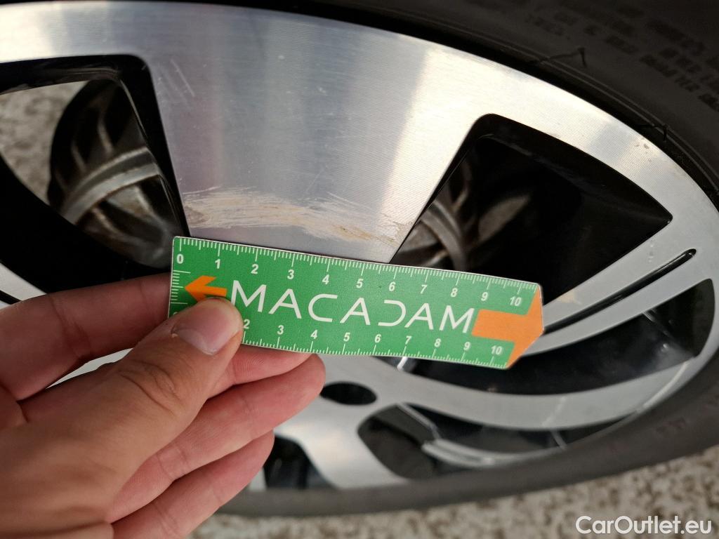  Renault  Captur RENAULT  5p Crossover Business dCi 90 - 18 #20