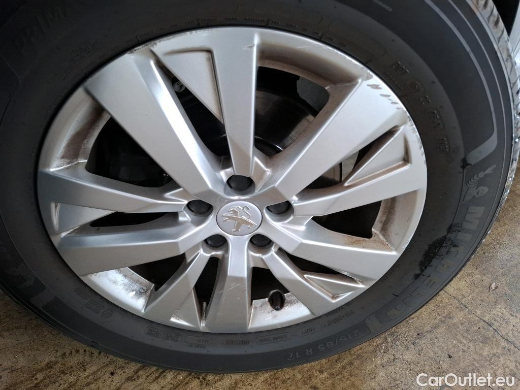  Peugeot  5008  Active Business 1.5 HDi 130CV BVA8 E6d #2