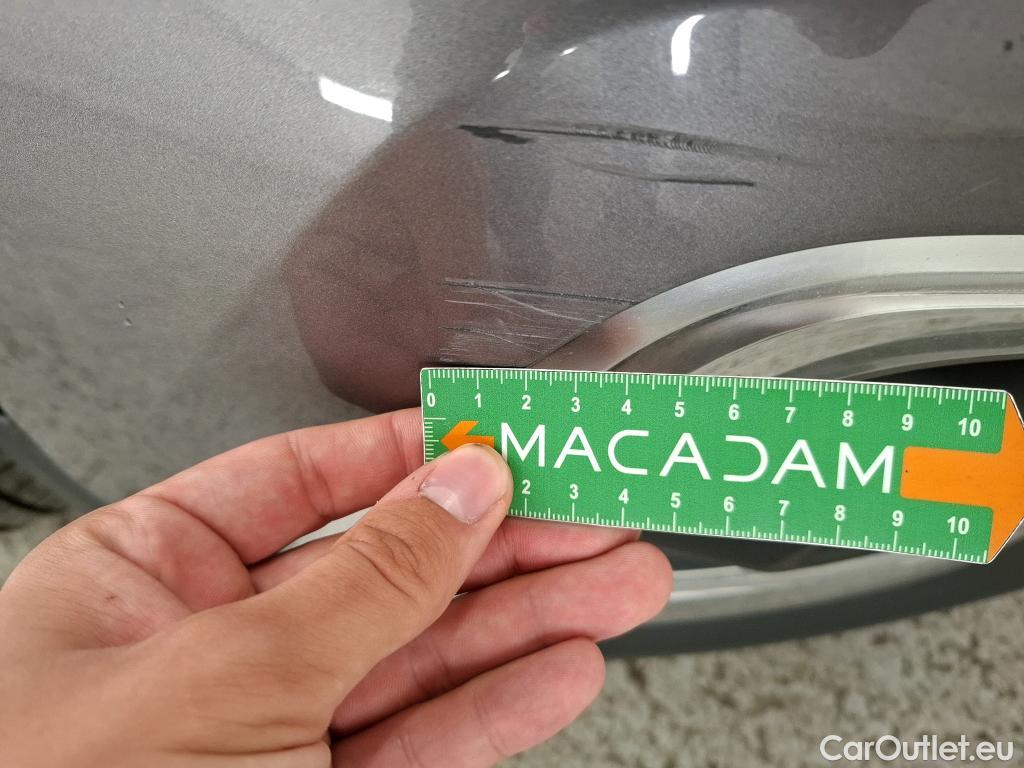  Renault  Captur RENAULT  5p Crossover Business dCi 90 - 18 #9