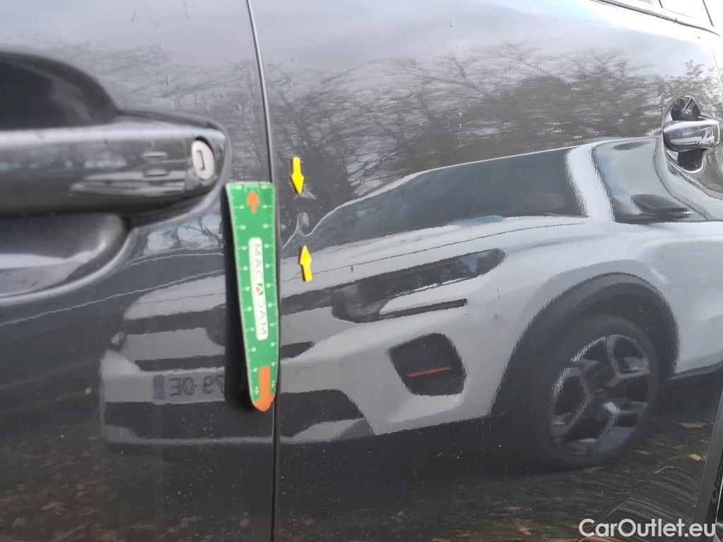  Peugeot  5008  GT Line 1.5 HDi 130CV BVA8 E6dT #17