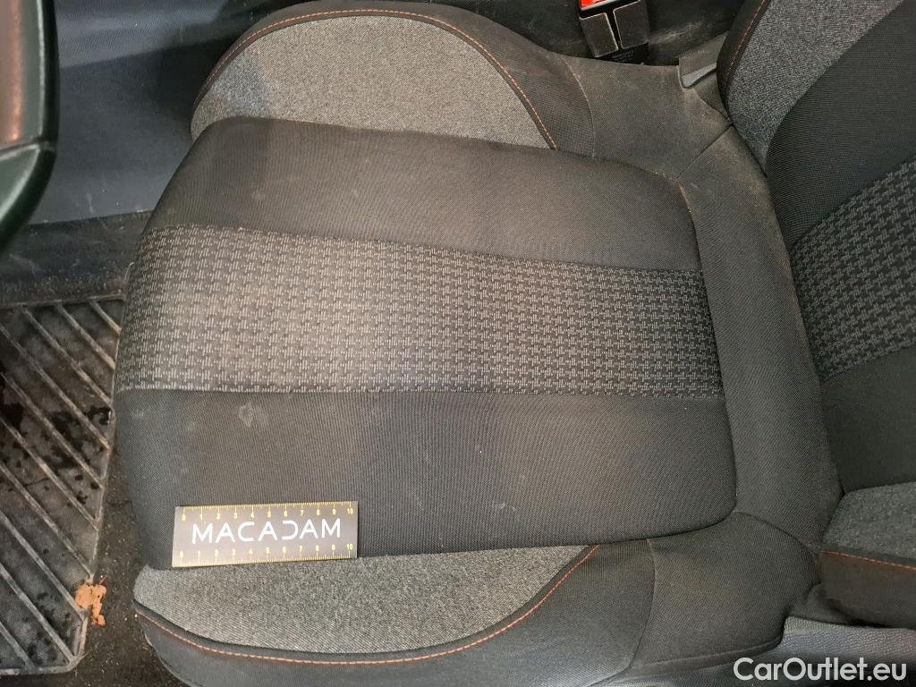  Peugeot  5008  Active Business 1.5 HDi 130CV BVA8 E6d #37