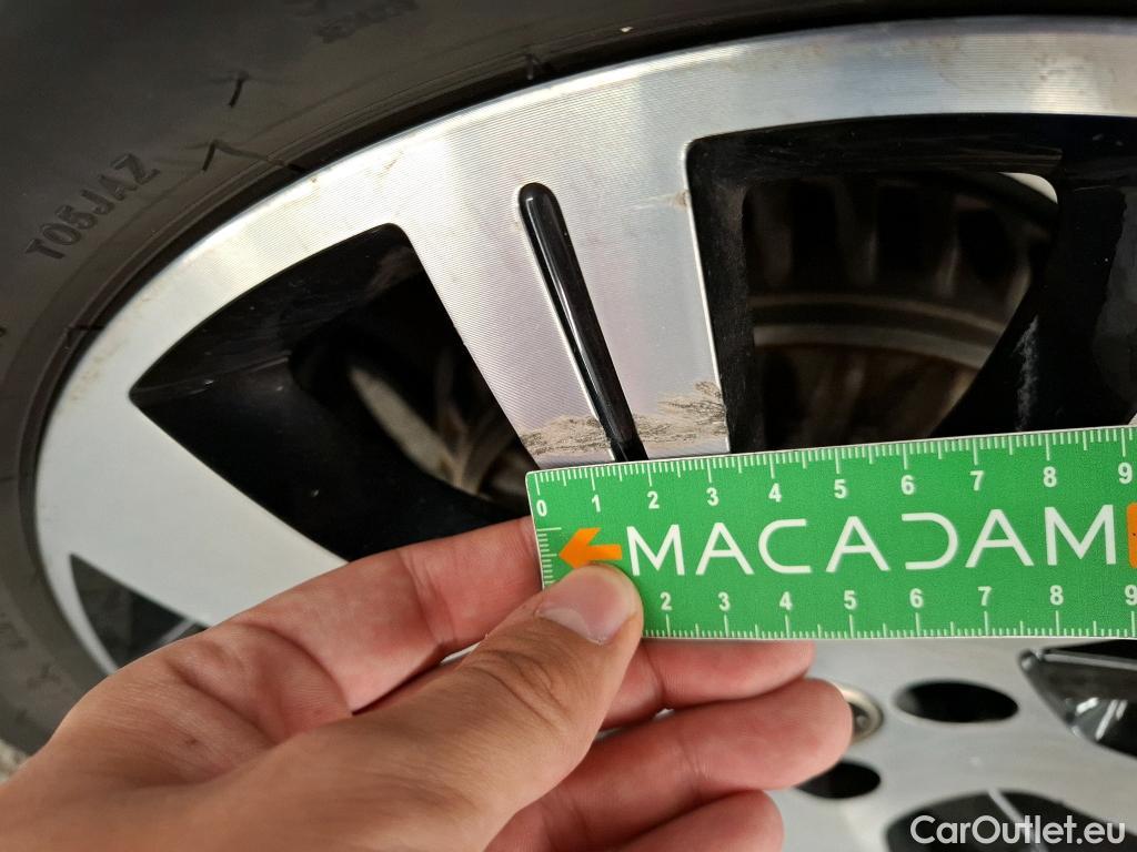  Renault  Captur RENAULT  5p Crossover Business dCi 90 - 18 #14