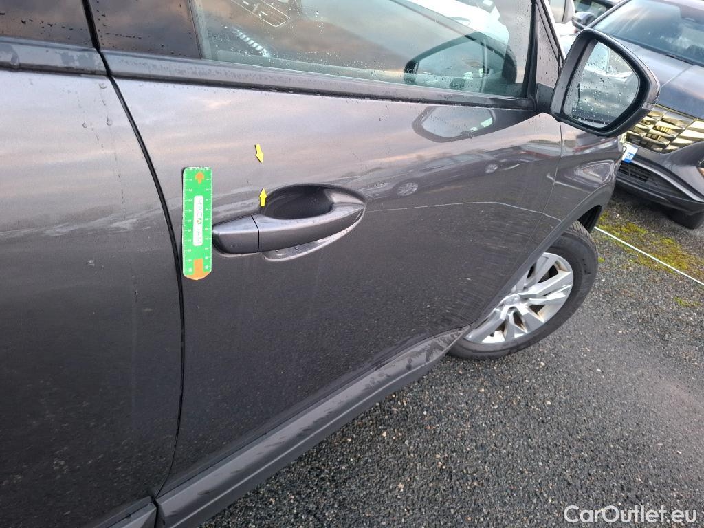  Peugeot  5008  Active Pack 1.5 HDi 130CV BVA8 7 Sieges E6d #1