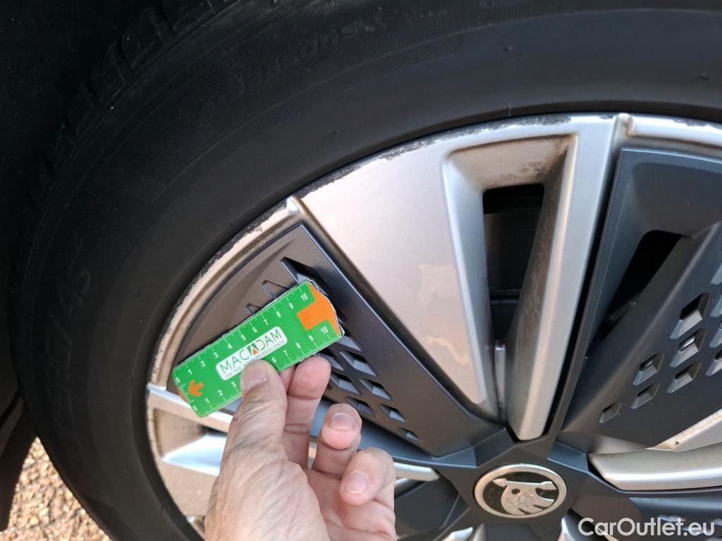  Skoda  Karoq SKODA  / 2022 / 5P / SUV 1.5 TSI 150ch ACT DSG7 Business #11