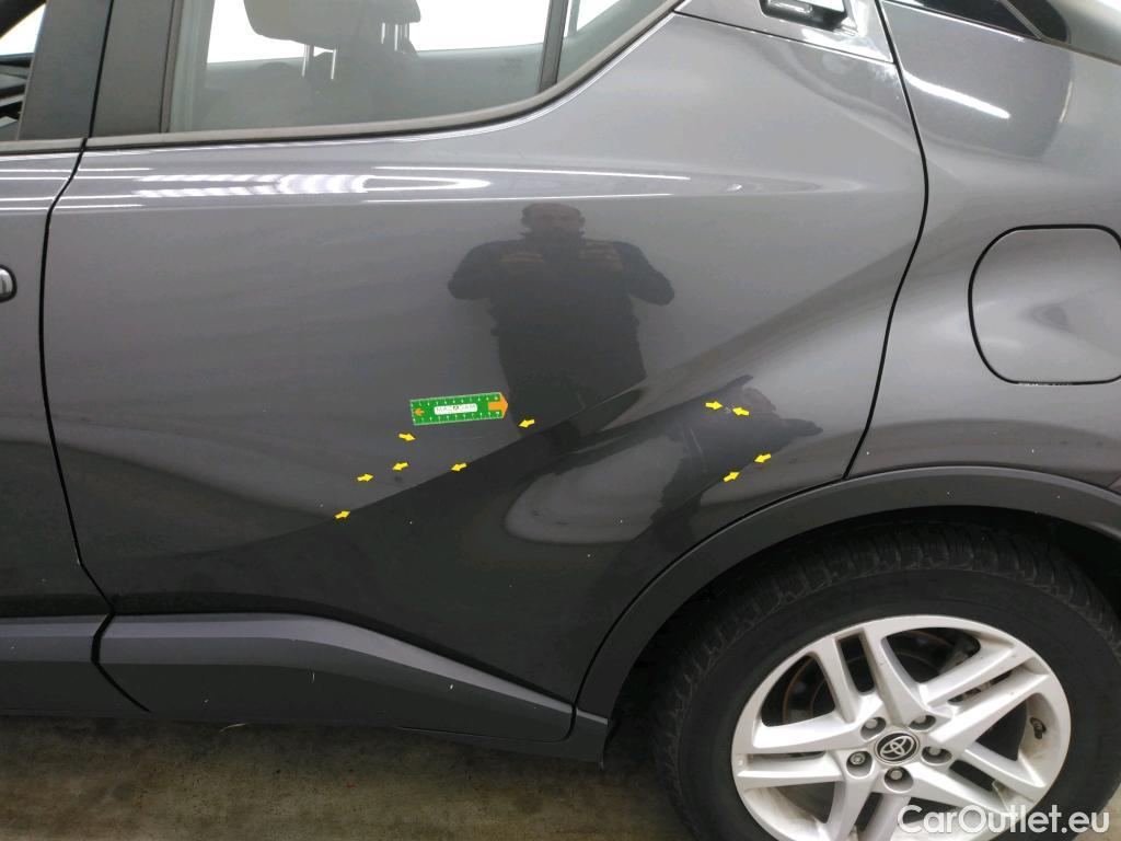  Toyota  C-HR TOYOTA  / 2016 / 5P / SUV 1.8 HYBRIDE 122 DYNAMIC BUSINESS #4