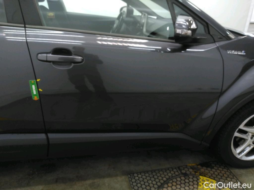  Toyota  C-HR TOYOTA  / 2016 / 5P / SUV 1.8 HYBRIDE 122 DYNAMIC BUSINESS #35