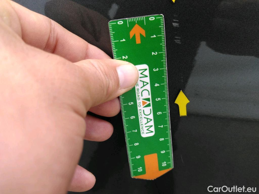  Toyota  C-HR TOYOTA  / 2016 / 5P / SUV 1.8 HYBRIDE 122 DYNAMIC BUSINESS #29