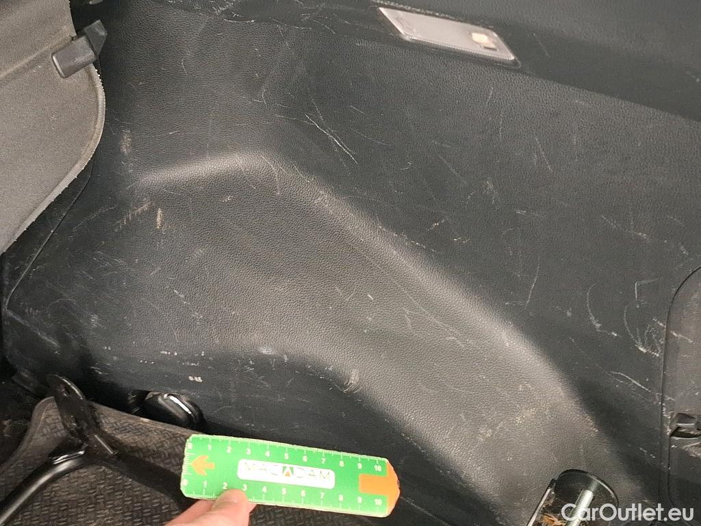  Toyota  RAV4 TOYOTA  Hybride / 2018 / 5P / SUV Hybride 2WD Dynamic Business St Hyb Acad #32