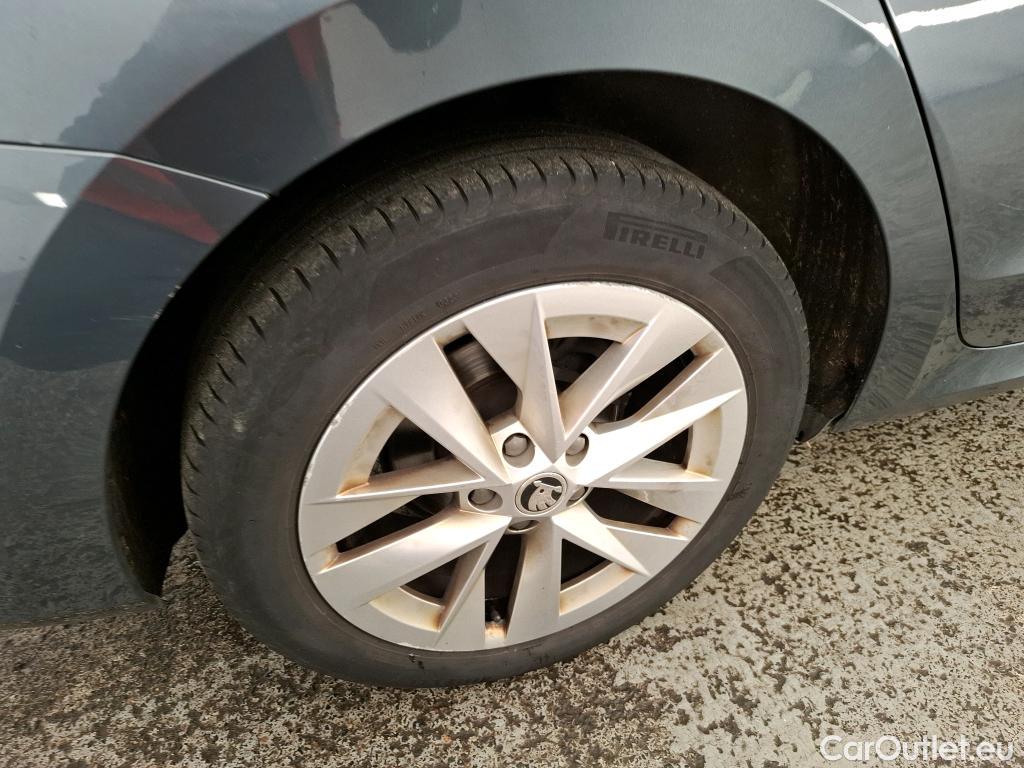  Skoda  Octavia  Break Business 2.0 TDI 150CV BVA7 E6d #21