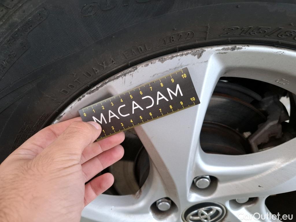  Toyota  C-HR TOYOTA  5p Berline 1.8 HYBRIDE 122 DYNAMIC BUSINESS #52