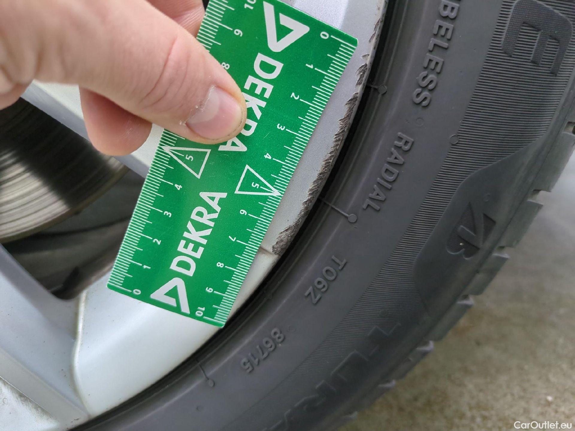  Seat  Leon SEAT  Sportstourer / 2020 / 5P / Break 2.0 TDI 150 DSG S&S Style Business #10