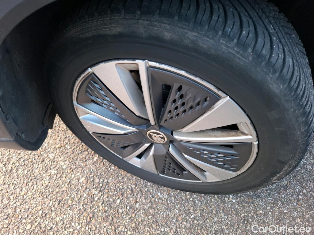  Skoda  Karoq SKODA  / 2022 / 5P / SUV 1.5 TSI 150ch ACT DSG7 Business #9