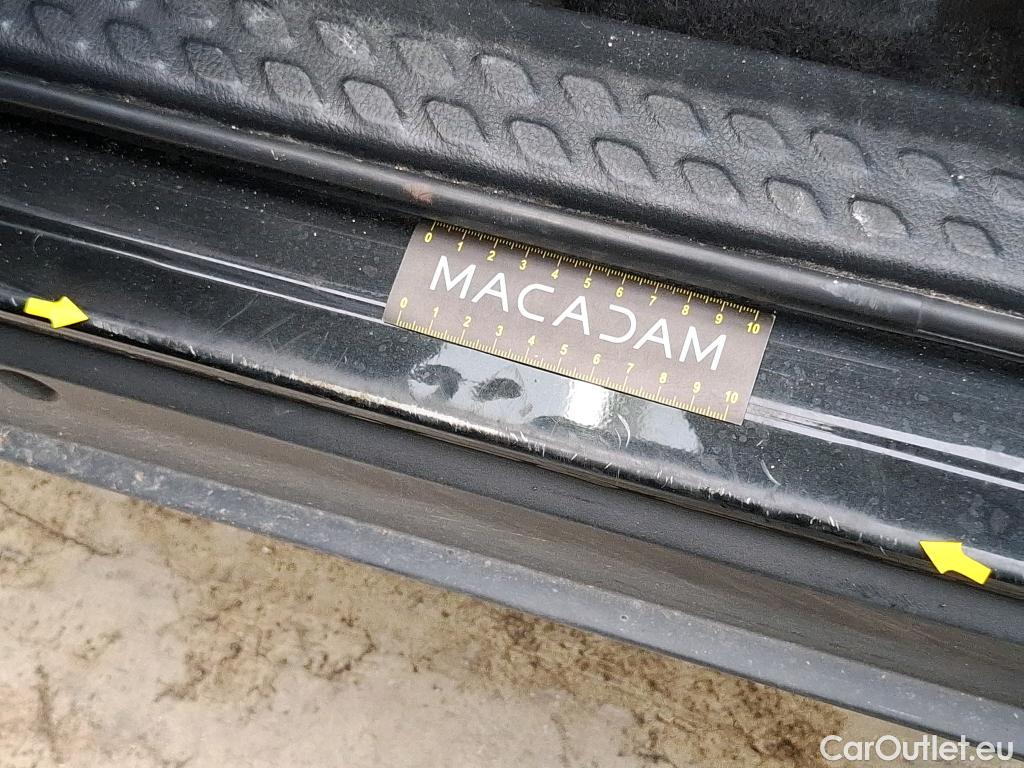  Toyota  C-HR TOYOTA  5p Berline 1.8 HYBRIDE 122 DYNAMIC BUSINESS #41