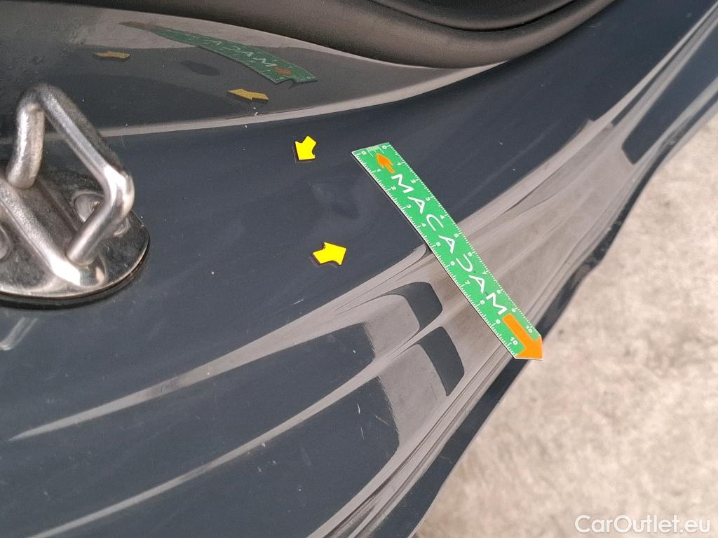  Volkswagen  Golf  VOLKSWAGEN 2020  5P  Berline 2 0 TDI SCR 150 DSG7 Life Busi 1st #33