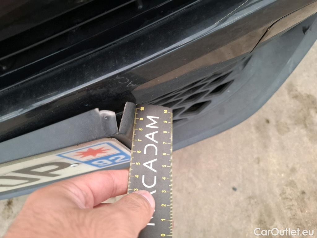  Toyota  C-HR TOYOTA  5p Berline 1.8 HYBRIDE 122 DYNAMIC BUSINESS #44