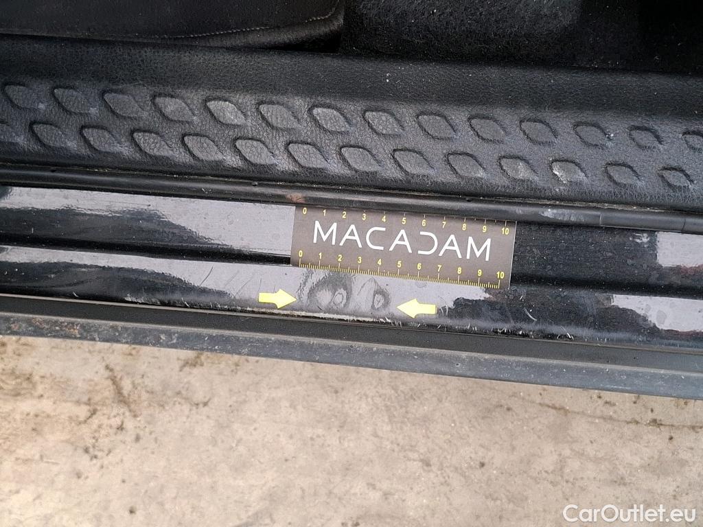  Toyota  C-HR TOYOTA  5p Berline 1.8 HYBRIDE 122 DYNAMIC BUSINESS #40