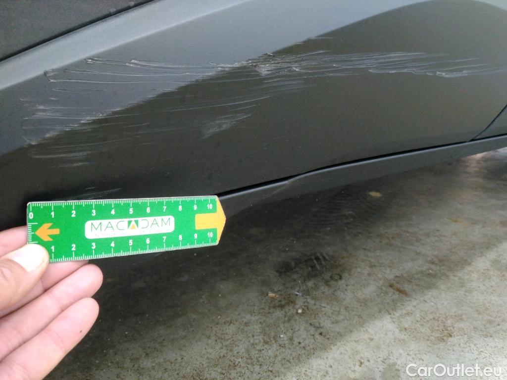  Toyota  C-HR TOYOTA  / 2016 / 5P / SUV 1.8 HYBRIDE 122 DYNAMIC BUSINESS #34