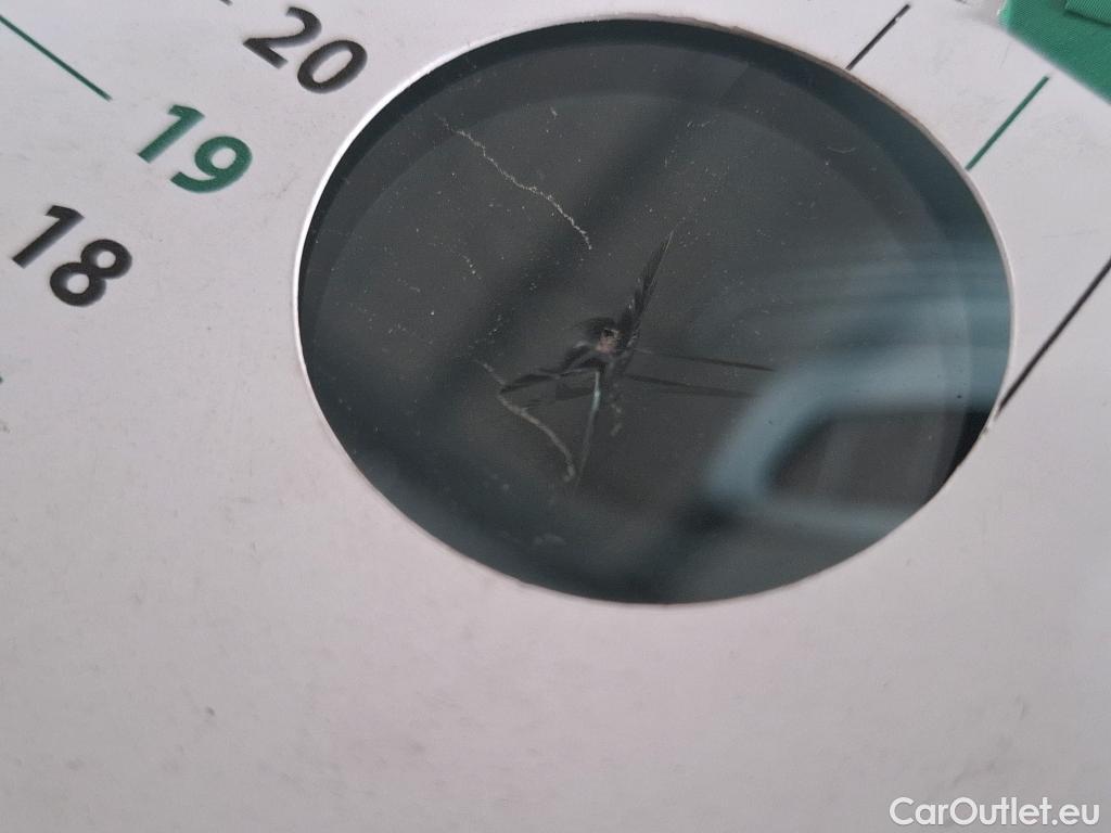  Toyota  C-HR TOYOTA  5p Berline 1.8 HYBRIDE 122 DYNAMIC BUSINESS #7