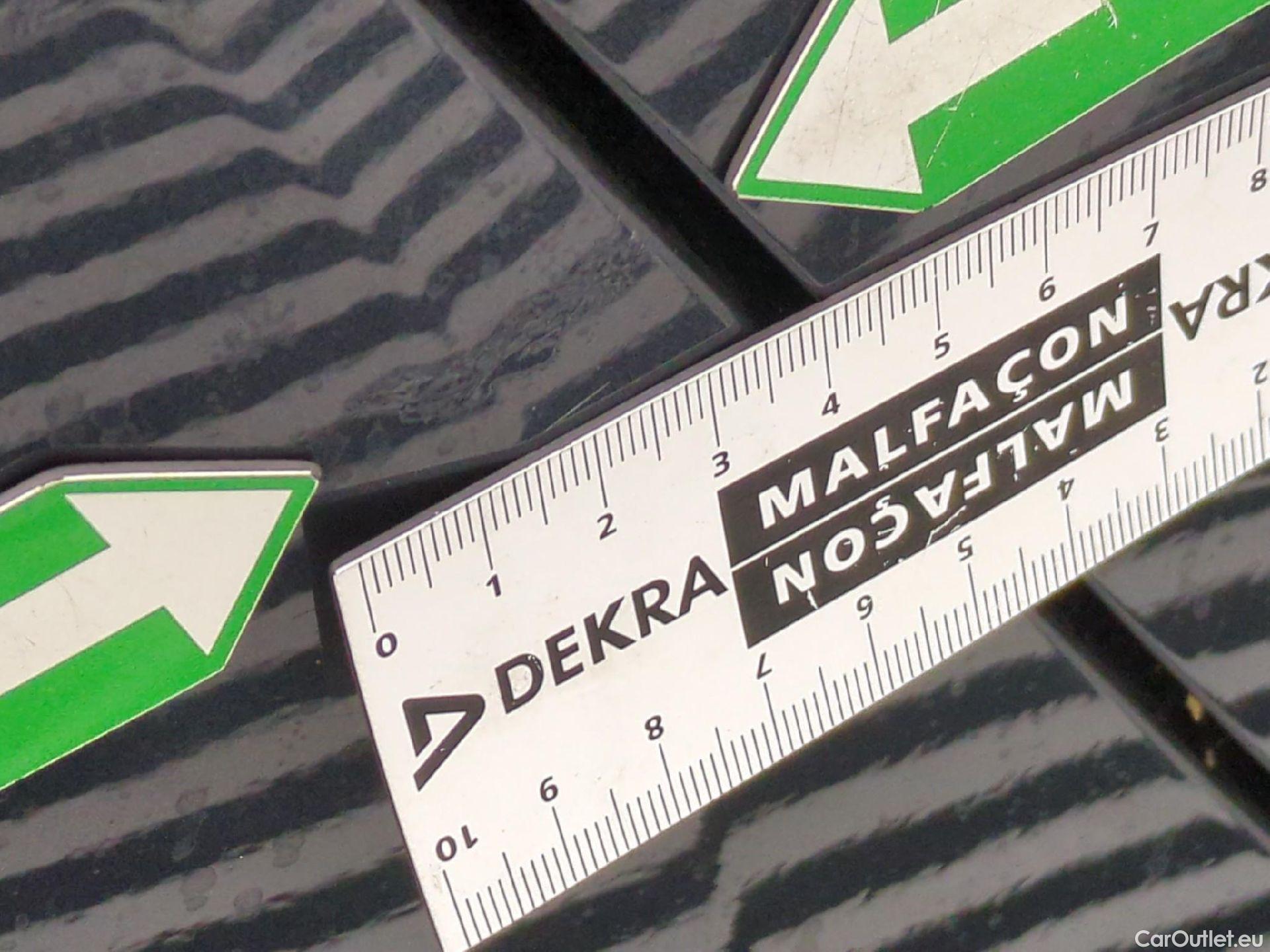  Seat  Leon SEAT  Sportstourer / 2020 / 5P / Break 2.0 TDI 150 DSG S&S Style Business #18