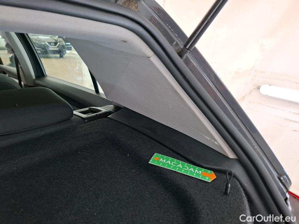  Volkswagen  Golf  VOLKSWAGEN 2020  5P  Berline 2 0 TDI SCR 150 DSG7 Life Busi 1st #30