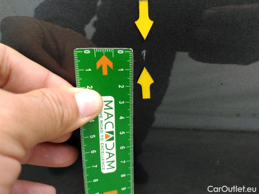  Toyota  C-HR TOYOTA  / 2016 / 5P / SUV 1.8 HYBRIDE 122 DYNAMIC BUSINESS #27