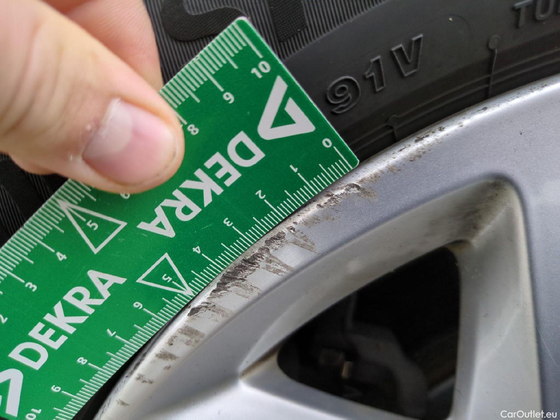  Seat  Leon SEAT  Sportstourer / 2020 / 5P / Break 2.0 TDI 150 DSG S&S Style Business #14