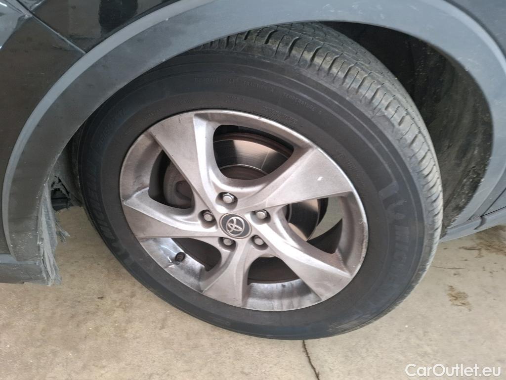  Toyota  C-HR TOYOTA  5p Berline 1.8 HYBRIDE 122 DYNAMIC BUSINESS #75