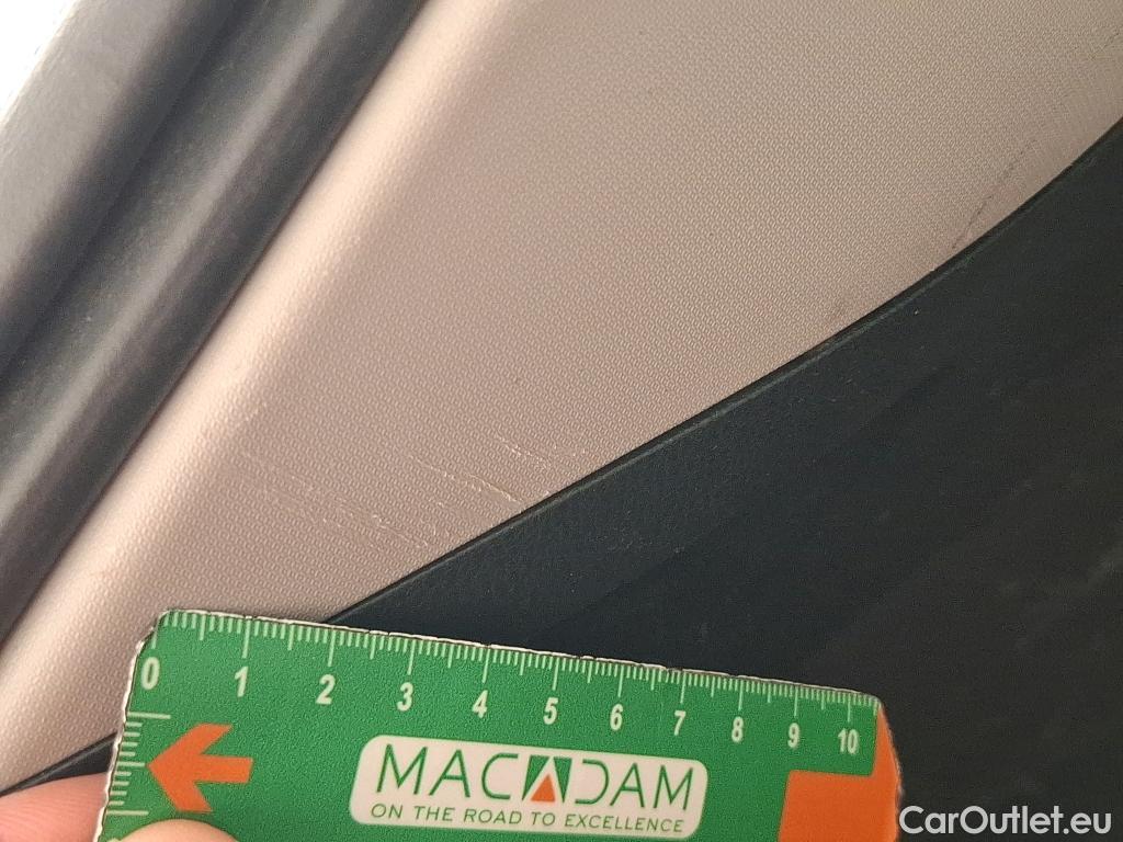  Toyota  RAV4 TOYOTA  Hybride / 2018 / 5P / SUV Hybride 2WD Dynamic Business St Hyb Acad #27