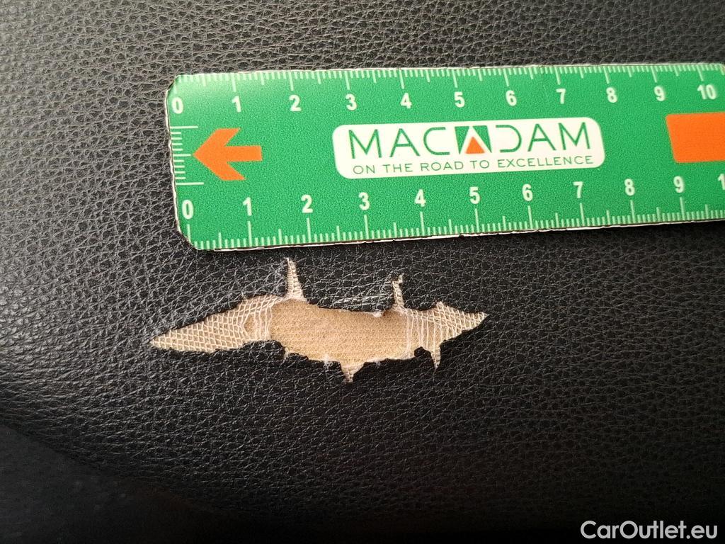  Toyota  RAV4 TOYOTA  Hybride / 2018 / 5P / SUV Hybride 2WD Dynamic Business St Hyb Acad #2