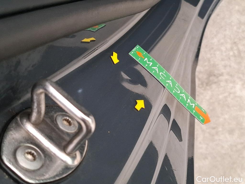  Volkswagen  Golf  VOLKSWAGEN 2020  5P  Berline 2 0 TDI SCR 150 DSG7 Life Busi 1st #34