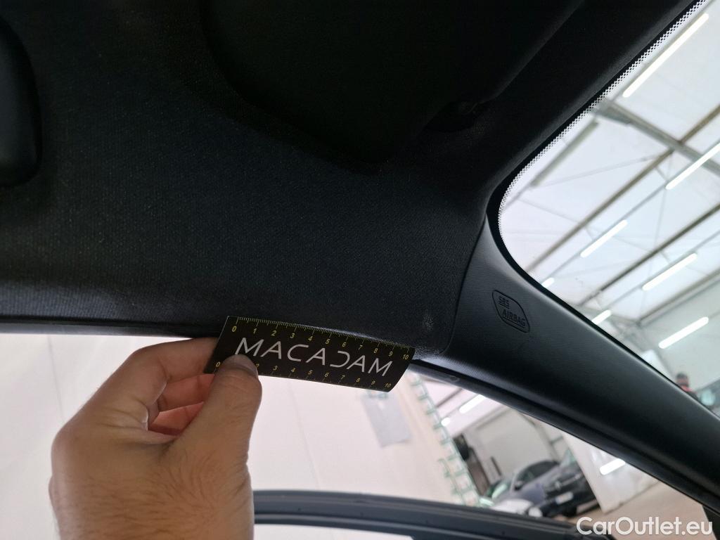  Toyota  C-HR TOYOTA  5p Berline 1.8 HYBRIDE 122 DYNAMIC BUSINESS #1