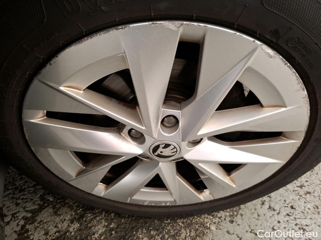  Skoda  Octavia  Break Business 2.0 TDI 150CV BVA7 E6d #5