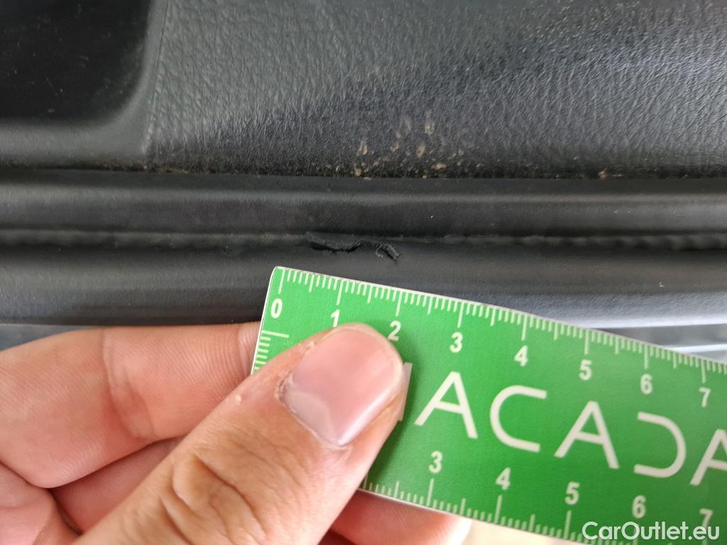  Toyota  C-HR TOYOTA  / 2016 / 5P / SUV 1.8 HYBRIDE 122 DYNAMIC BUSINESS #17