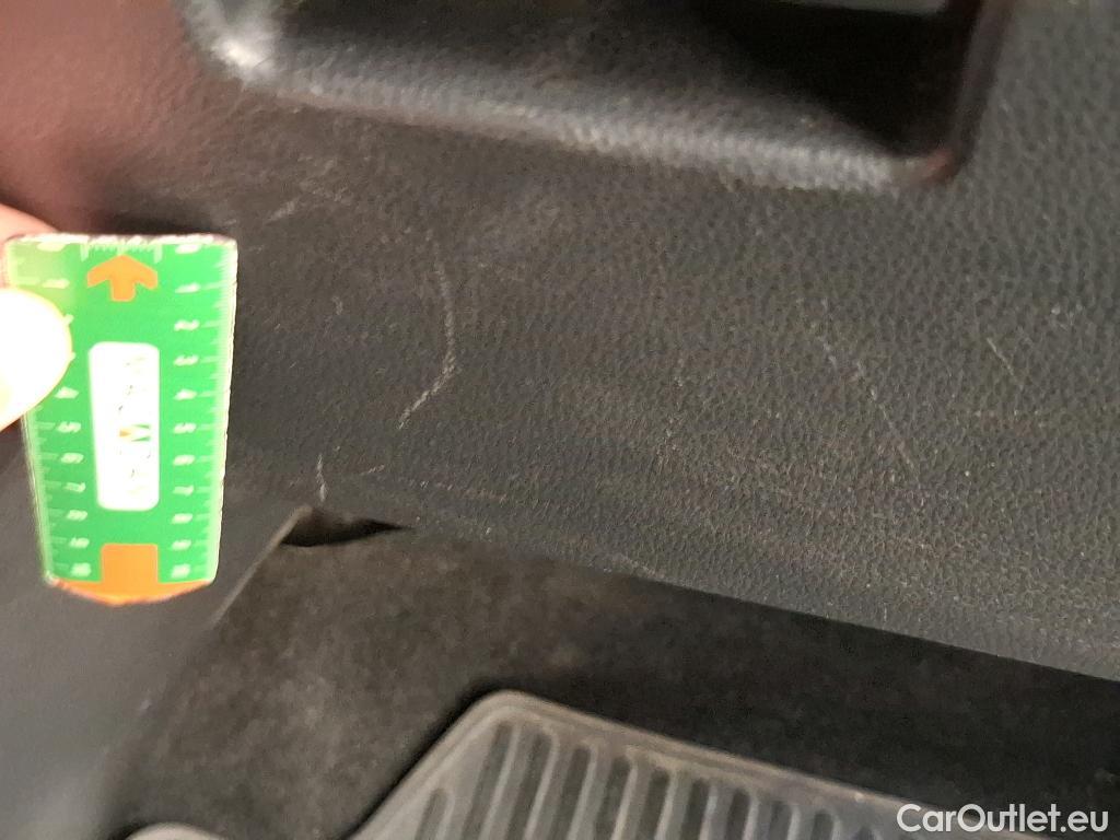  Toyota  RAV4 TOYOTA  Hybride / 2018 / 5P / SUV Hybride 2WD Dynamic Business St Hyb Acad #41