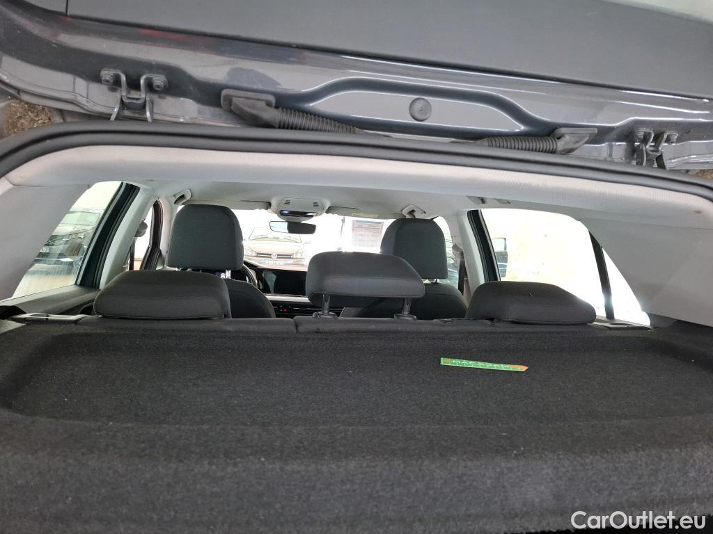  Volkswagen  Golf  VOLKSWAGEN 2020  5P  Berline 2 0 TDI SCR 150 DSG7 Life Busi 1st #25