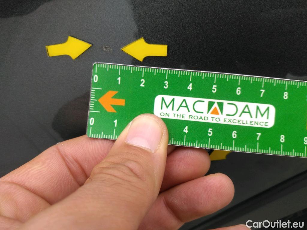  Toyota  C-HR TOYOTA  / 2016 / 5P / SUV 1.8 HYBRIDE 122 DYNAMIC BUSINESS #9