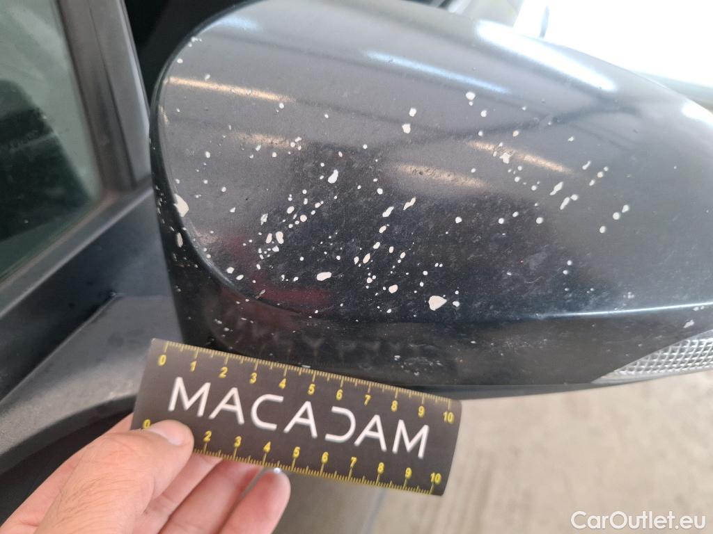  Toyota  C-HR TOYOTA  5p Berline 1.8 HYBRIDE 122 DYNAMIC BUSINESS #81