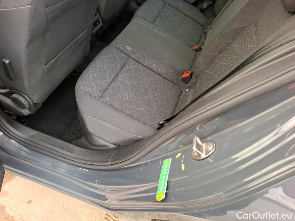  Volkswagen  Golf  VOLKSWAGEN 2020  5P  Berline 2 0 TDI SCR 150 DSG7 Life Busi 1st #10