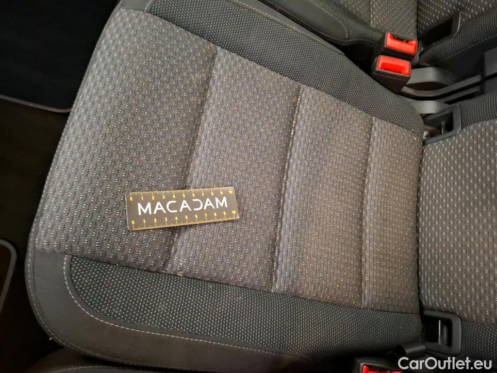  Volkswagen  Touran VOLKSWAGEN  / 2015 / 5P / monospace 2.0 TDI 115 DSG7 Lounge Business 7 pl #49