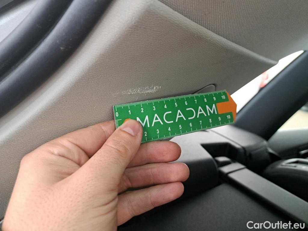  Volvo  XC60 VOLVO  / 2021 / 5P / SUV B4 197 GearTronic 8 Momentum #25