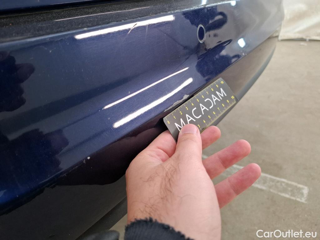  Volkswagen  Touran VOLKSWAGEN  / 2015 / 5P / monospace 2.0 TDI 115 DSG7 Lounge Business 7 pl #12