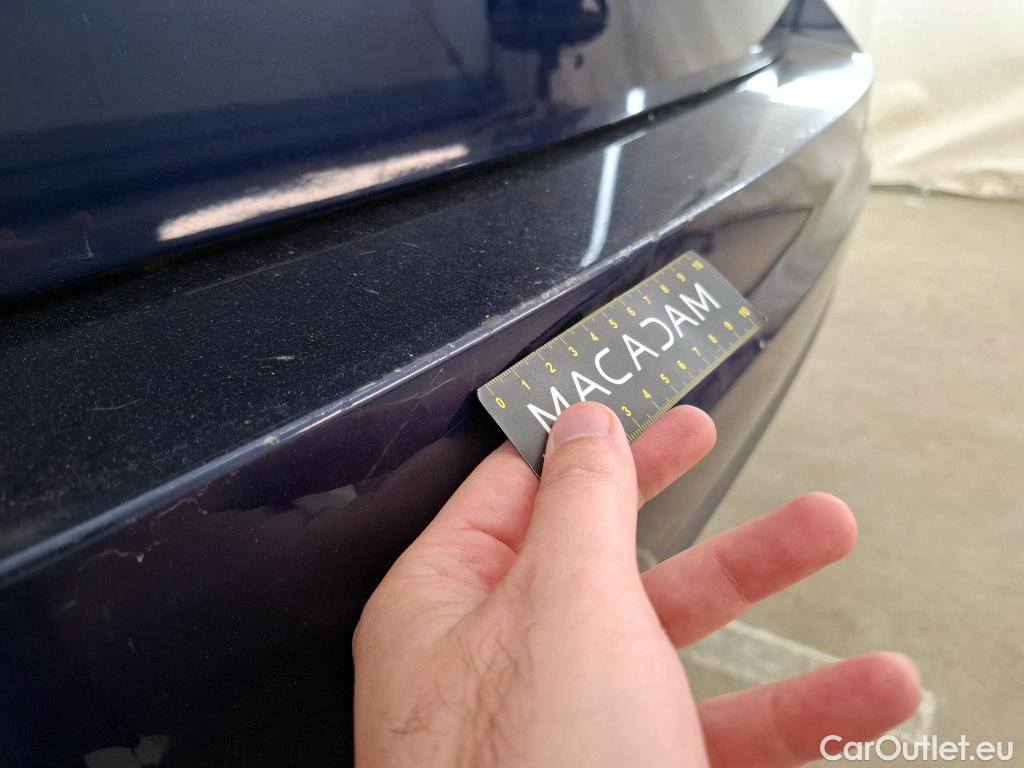  Volkswagen  Touran VOLKSWAGEN  / 2015 / 5P / monospace 2.0 TDI 115 DSG7 Lounge Business 7 pl #13